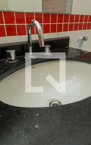 Apartamento para alugar com 73m², 3 quartos e 1 vagaBanheiro