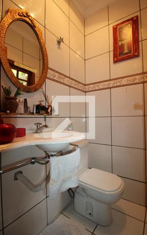 Casa à venda com 170m², 3 quartos e 1 vagaLavabo