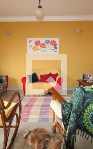 Casa à venda com 170m², 3 quartos e 1 vagaSala