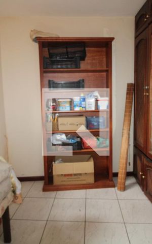 Casa à venda com 170m², 3 quartos e 1 vagaEdícula - Quarto