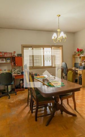 Casa à venda com 253m², 3 quartos e 1 vagaSala de Jantar