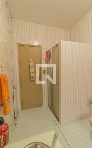 Casa à venda com 253m², 3 quartos e 1 vagaBanheiro