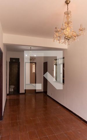 Casa para alugar com 99m², 3 quartos e 1 vaga Casa para alugar com 99m², 3 quartos e 1 vagaSala