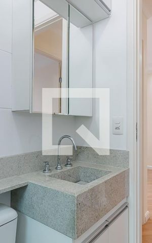 Apartamento para alugar com 58m², 2 quartos e 1 vaga Apartamento para alugar com 58m², 2 quartos e 1 vagaBanheiro