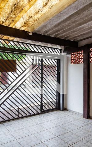 Casa à venda com 150m², 4 quartos e 2 vagas Casa à venda com 150m², 4 quartos e 2 vagasGaragem