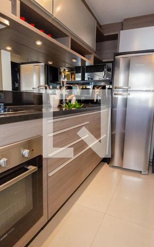 Apartamento para alugar com 57m², 2 quartos e sem vaga Apartamento para alugar com 57m², 2 quartos e sem vagaCozinha