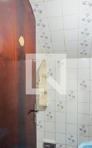 Casa à venda com 274m², 3 quartos e 2 vagas Casa à venda com 274m², 3 quartos e 2 vagasLavabo