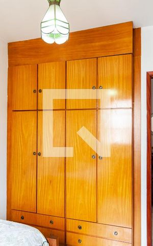 Casa à venda com 274m², 3 quartos e 2 vagas Casa à venda com 274m², 3 quartos e 2 vagasQuarto 3