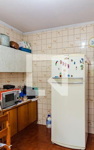 Casa à venda com 274m², 3 quartos e 2 vagas Casa à venda com 274m², 3 quartos e 2 vagasCozinha