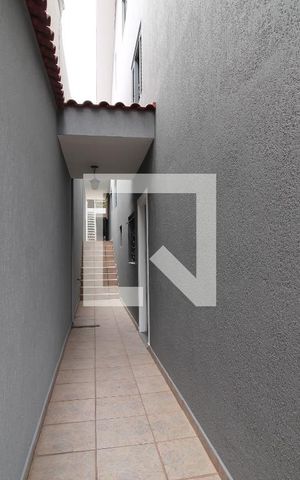 Casa à venda com 240m², 4 quartos e 3 vagasÁrea externa