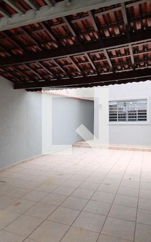 Casa à venda com 240m², 4 quartos e 3 vagasGaragem