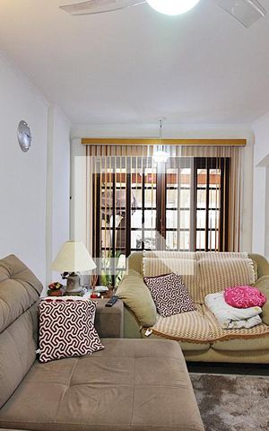 Casa à venda com 220m², 3 quartos e 3 vagasSala 2