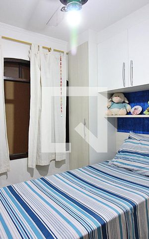 Casa à venda com 220m², 3 quartos e 3 vagasQuarto 2 - Suíte