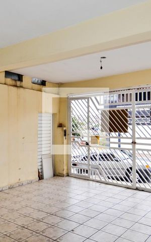 Casa à venda com 250m², 3 quartos e 2 vagasGaragem