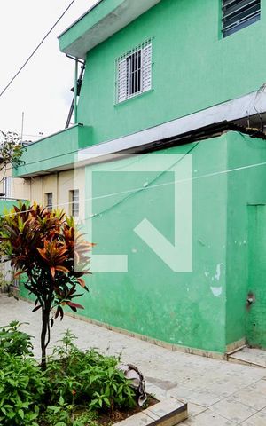 Casa à venda com 250m², 3 quartos e 2 vagasQuintal