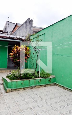 Casa à venda com 250m², 3 quartos e 2 vagasQuintal