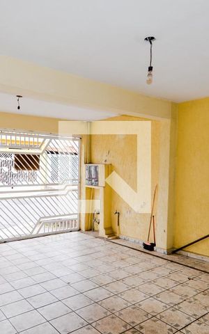 Casa à venda com 250m², 3 quartos e 2 vagasGaragem