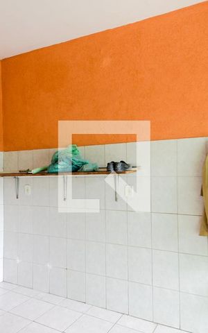 Casa à venda com 250m², 3 quartos e 2 vagasÁrea de Serviço