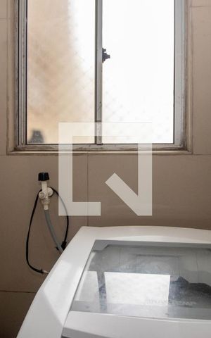 Apartamento à venda com 42m², 2 quartos e 1 vaga Apartamento à venda com 42m², 2 quartos e 1 vagaCozinha e Área de Serviço