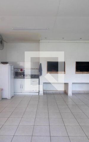 Apartamento à venda com 42m², 2 quartos e 1 vaga Apartamento à venda com 42m², 2 quartos e 1 vagaÁrea comum - Salão de festas