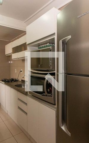 Apartamento à venda com 42m², 2 quartos e 1 vaga Apartamento à venda com 42m², 2 quartos e 1 vagaCozinha e Área de Serviço