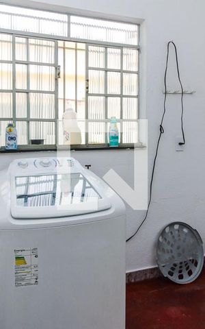 Casa à venda com 240m², 2 quartos e sem vaga Casa à venda com 240m², 2 quartos e sem vagaÁrea de Serviço