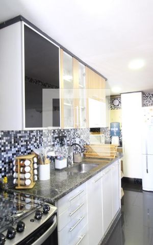 Apartamento para alugar com 177m², 4 quartos e 1 vagaCozinha