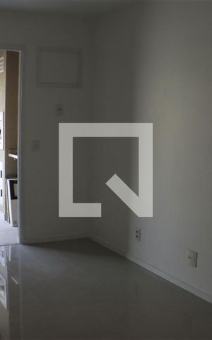 Apartamento à venda com 81m², 2 quartos e 1 vagaSala