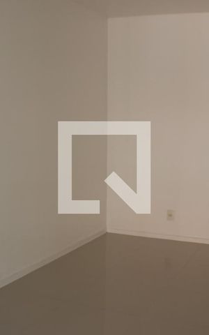 Apartamento à venda com 81m², 2 quartos e 1 vagaSala