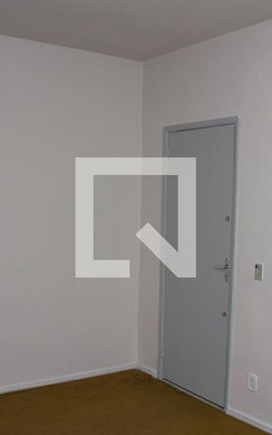 Apartamento à venda com 90m², 2 quartos e 2 vagasSala