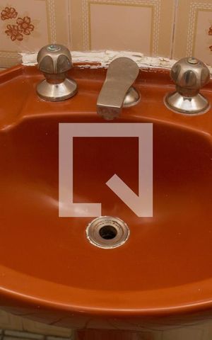 Apartamento à venda com 90m², 2 quartos e 2 vagasBanheiro