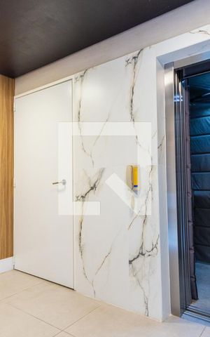 Studio à venda com 30m², 1 quarto e sem vaga Studio à venda com 30m², 1 quarto e sem vagaElevador