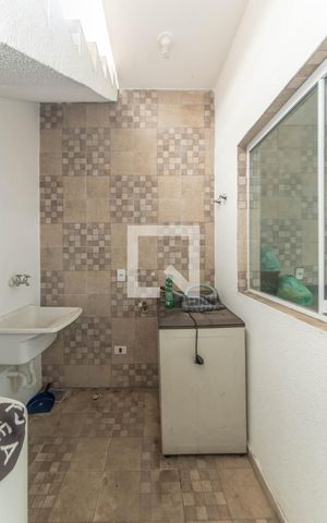 Casa à venda com 34m², 1 quarto e sem vaga Casa à venda com 34m², 1 quarto e sem vagaLavanderia
