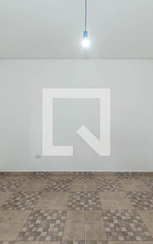 Casa à venda com 34m², 1 quarto e sem vaga Casa à venda com 34m², 1 quarto e sem vagaQuarto