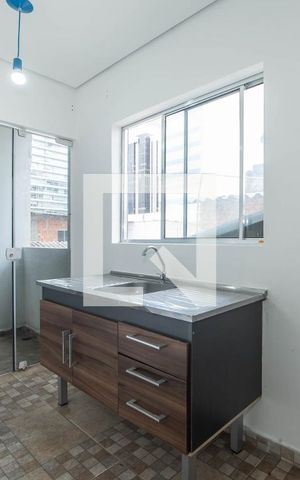 Casa à venda com 34m², 1 quarto e sem vaga Casa à venda com 34m², 1 quarto e sem vagaCozinha