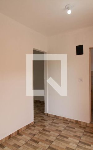 Casa à venda com 20m², 1 quarto e sem vaga Casa à venda com 20m², 1 quarto e sem vagaCozinha