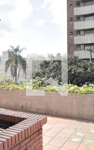 Casa para alugar com 385m², 4 quartos e 3 vagasÁrea Externa