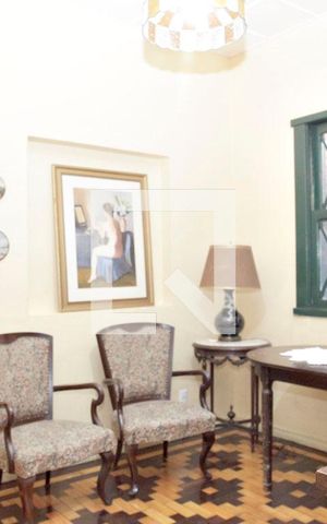 Casa para alugar com 385m², 4 quartos e 3 vagasSala de TV