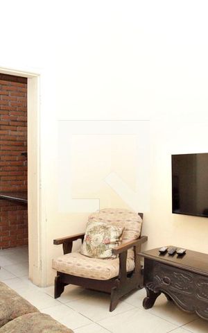Casa para alugar com 385m², 4 quartos e 3 vagasSala de TV