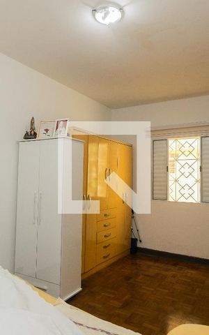 Casa à venda com 200m², 2 quartos e 3 vagasQuarto 2