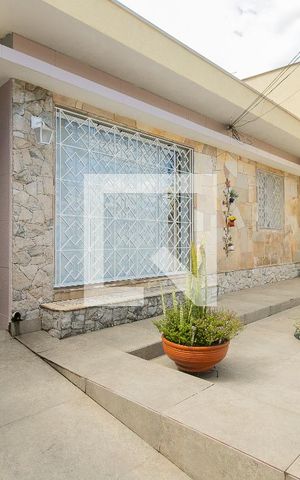Casa à venda com 200m², 2 quartos e 3 vagasGaragem