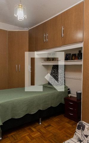 Casa à venda com 200m², 2 quartos e 3 vagasQuarto 1