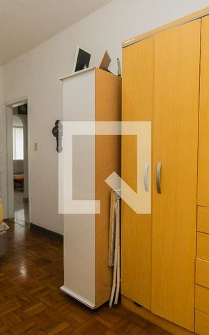 Casa à venda com 200m², 2 quartos e 3 vagasQuarto 2