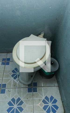 Casa à venda com 200m², 2 quartos e 3 vagasBanheiro de serviço