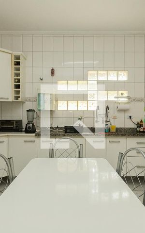 Casa à venda com 200m², 2 quartos e 3 vagasCozinha