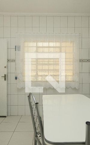 Casa à venda com 200m², 2 quartos e 3 vagasCozinha