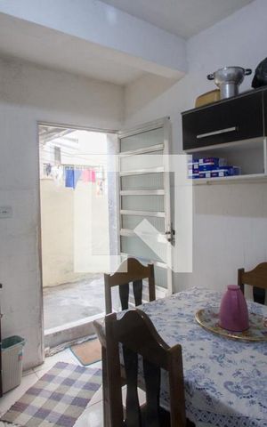 Apartamento à venda com 74m², 2 quartos e sem vagaCozinha