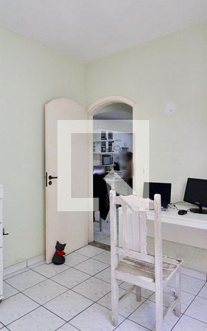 Casa à venda com 300m², 4 quartos e 2 vagasQuarto 2 - Casa 2