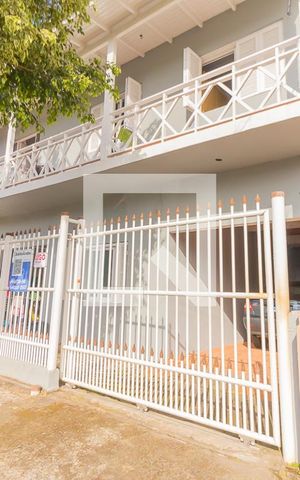 Casa para alugar com 340m², 5 quartos e 2 vagasFachada