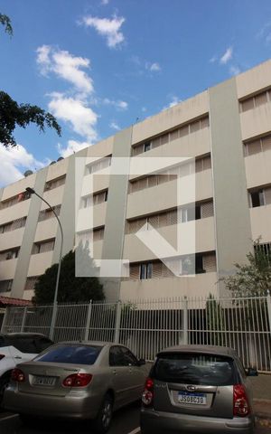 Apartamento para alugar com 62m², 3 quartos e sem vagaFachada